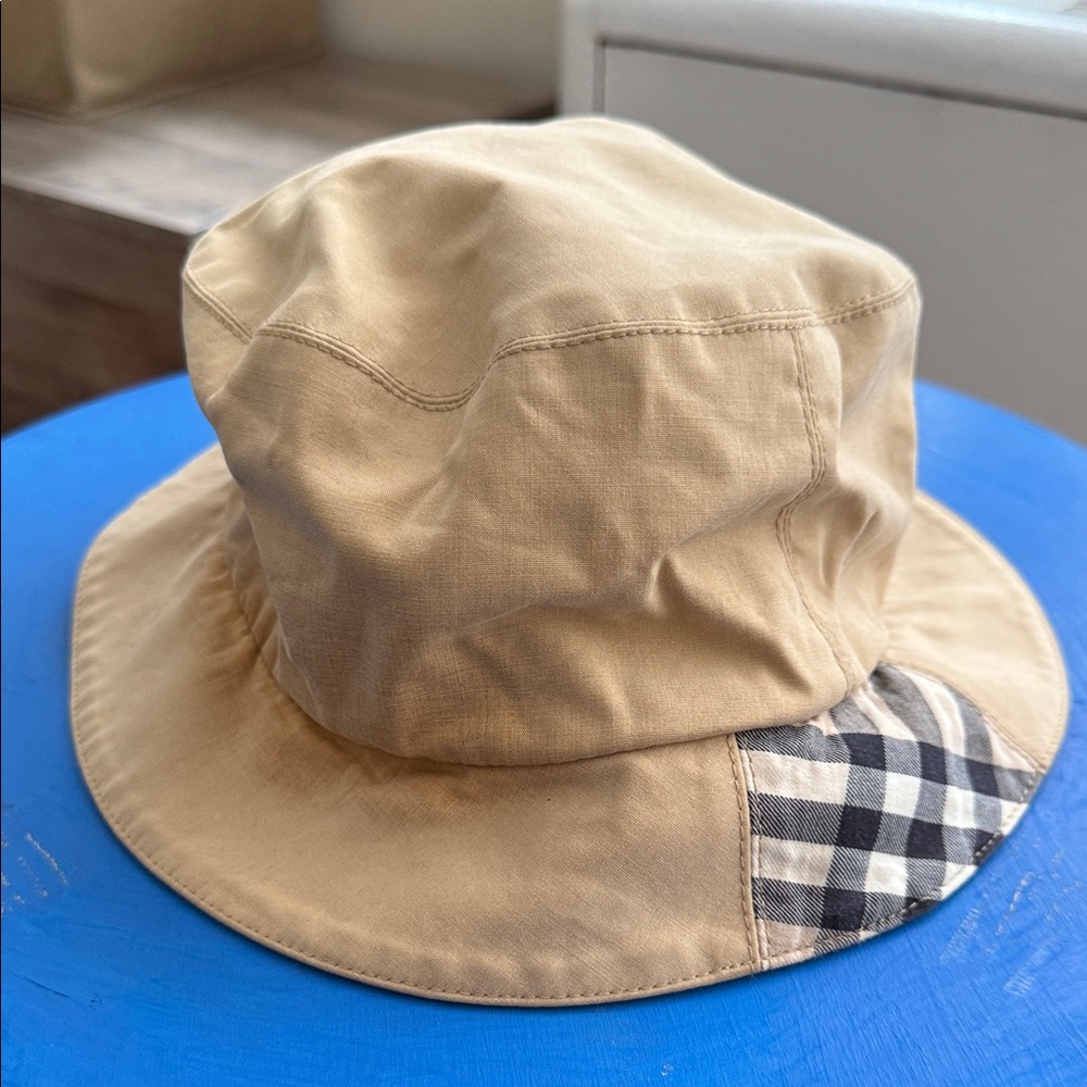 Burberry Classic Tan Bucket Hat with Checkered Detail